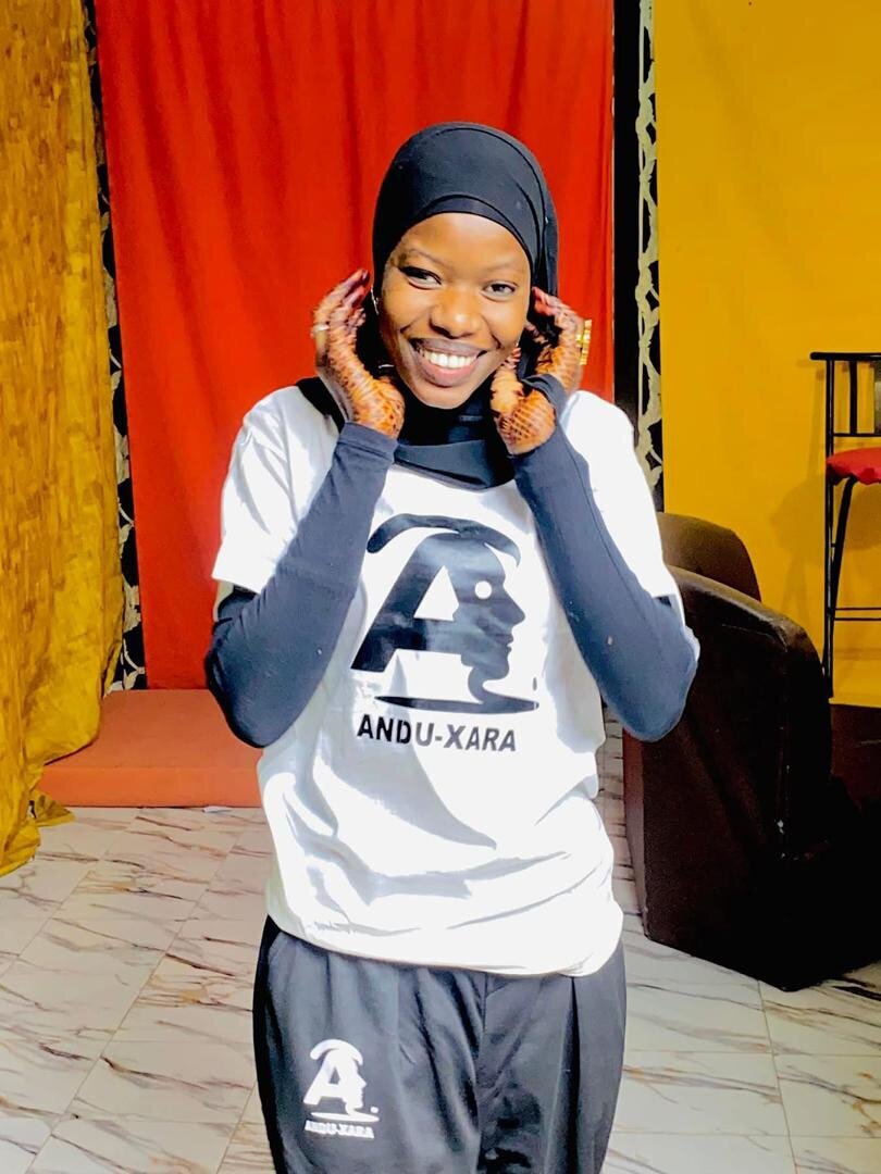 Ensemble Andu-Xara T-shirt et jogging